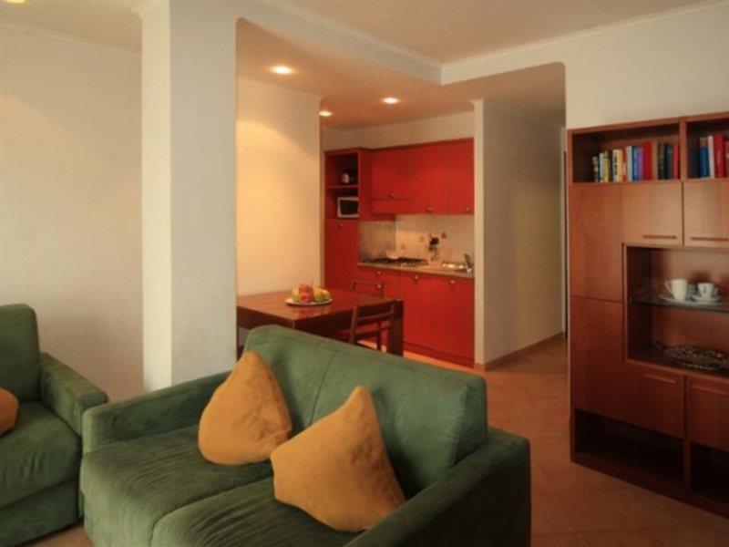 Crosti Apartments Roma Exterior foto